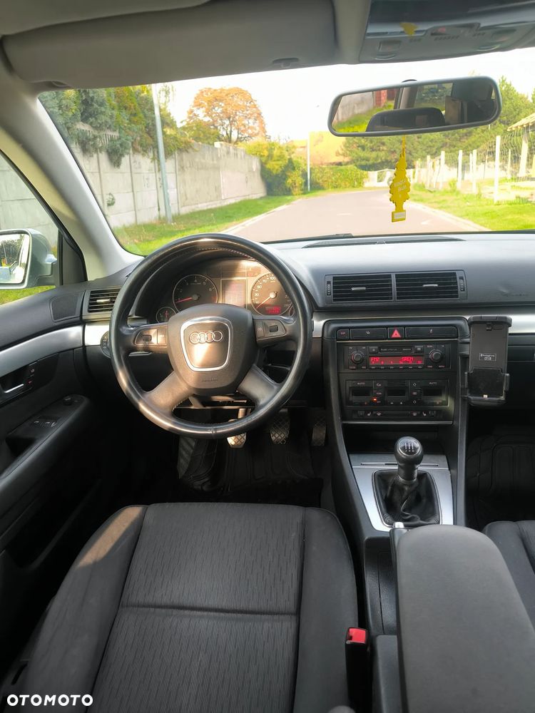 Audi A4 Avant 1.8 T - 10