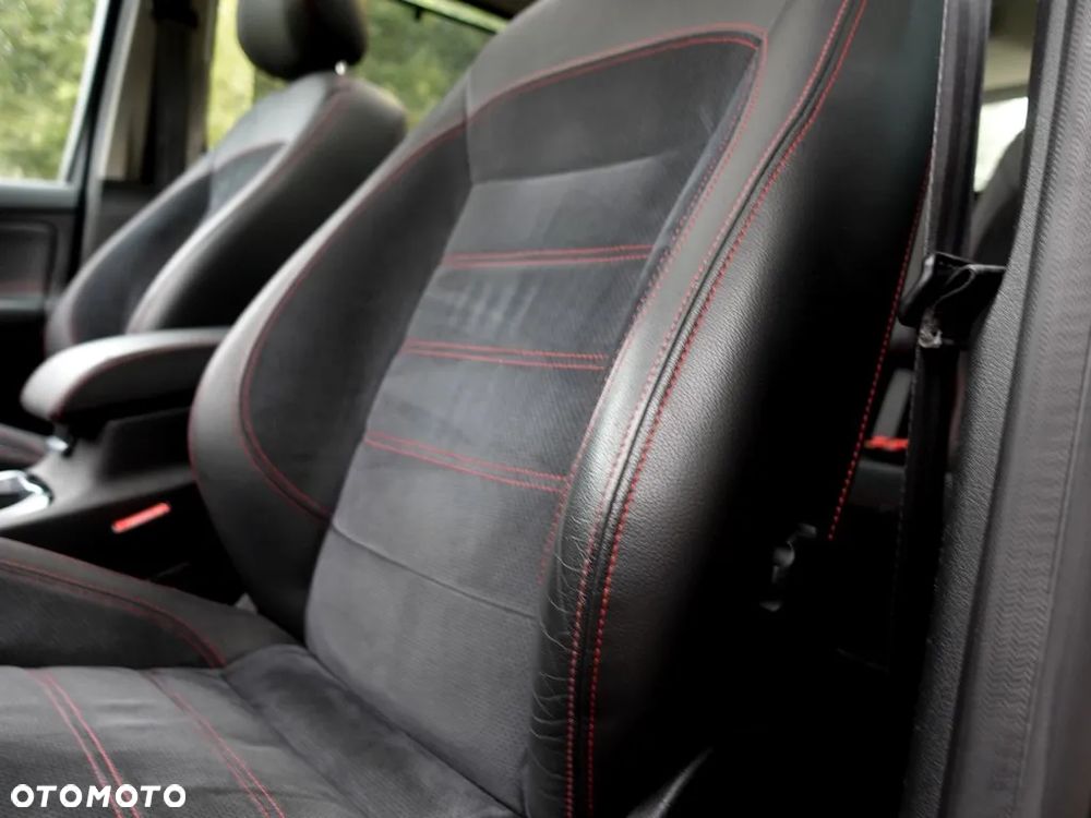 Ford S-Max 2.0 TDCi DPF Titanium - 10