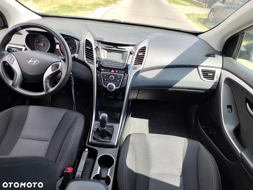 Hyundai i30 - 21