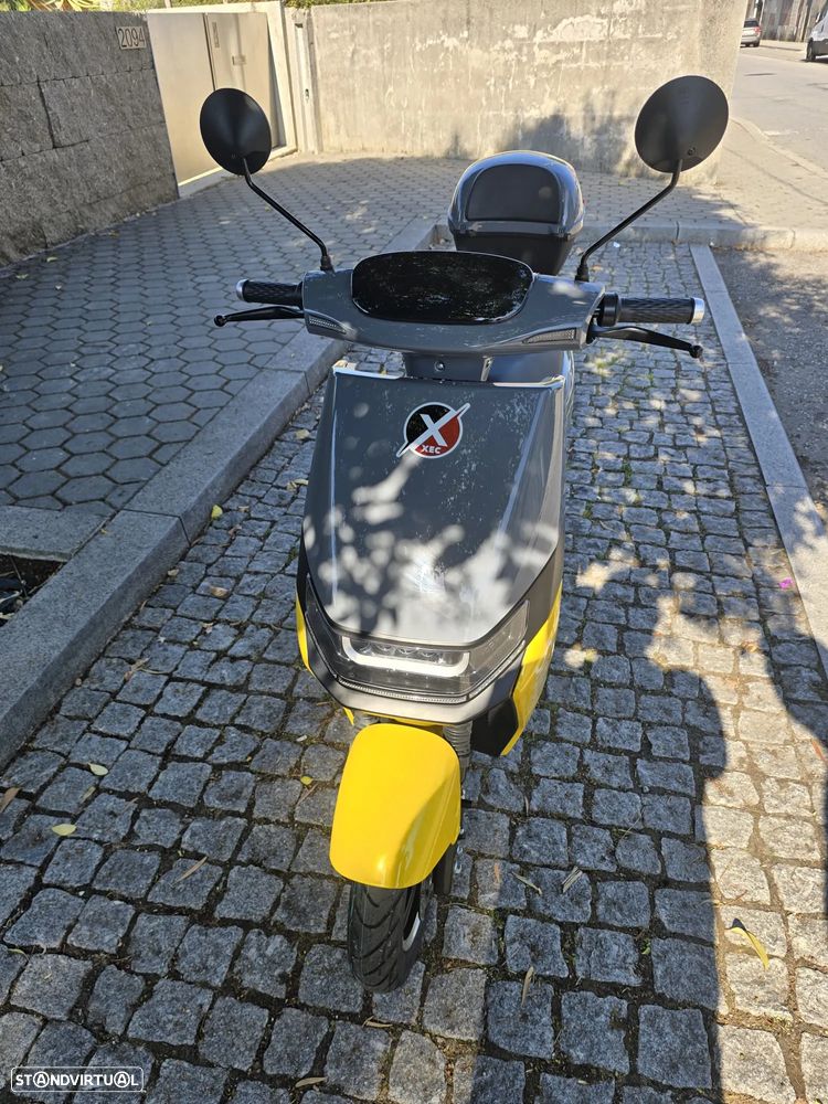 Outra não listada Outra - 4