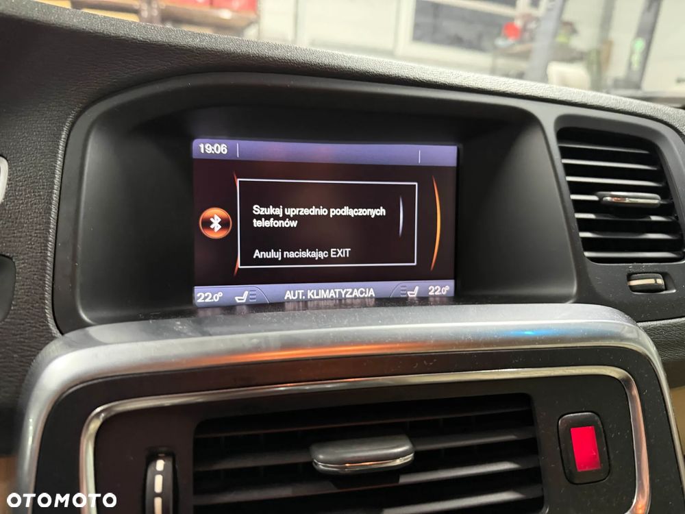 Volvo S60 2.5 T5 - 16