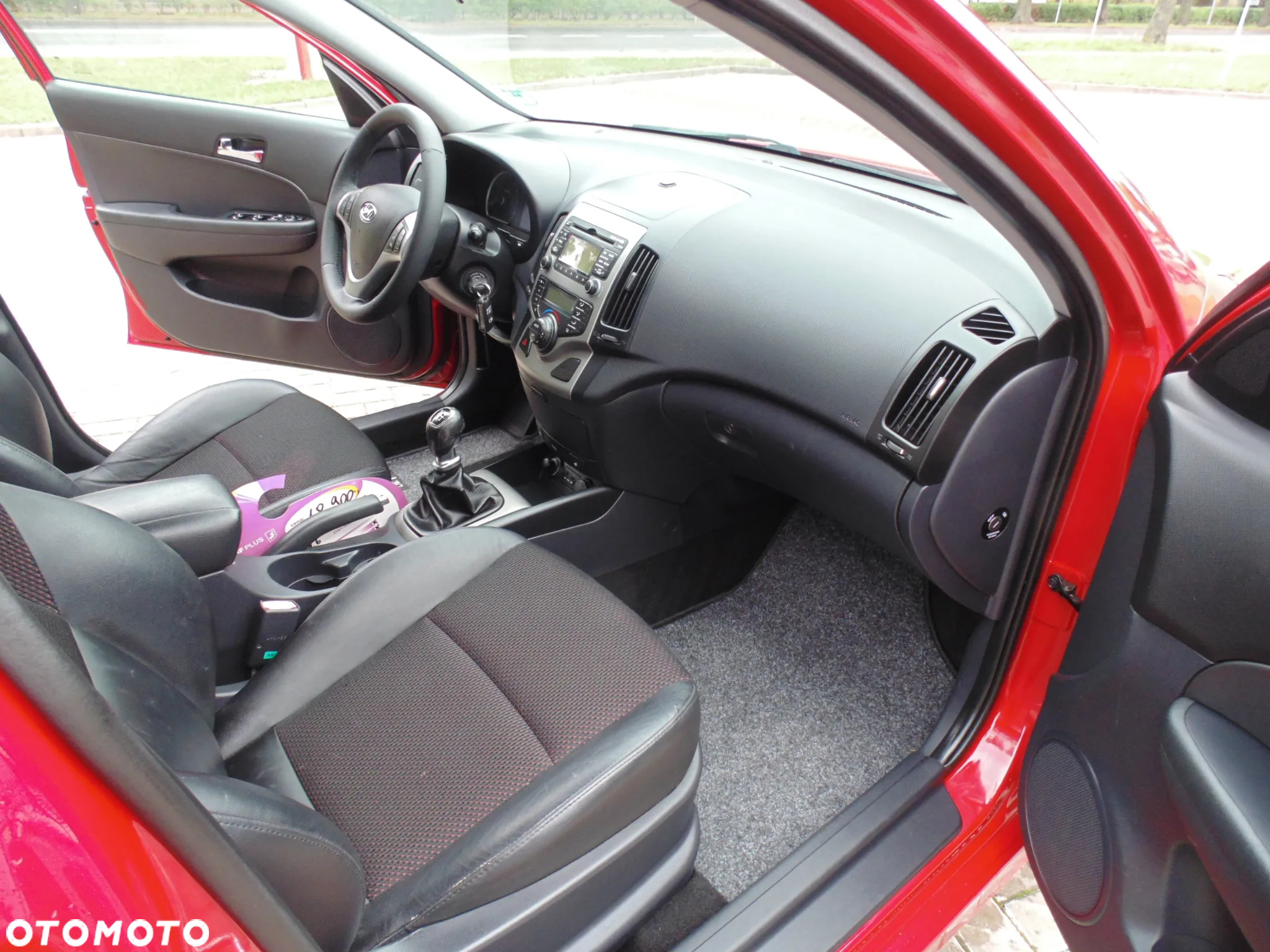 Hyundai i30 1.6 Premium - 11