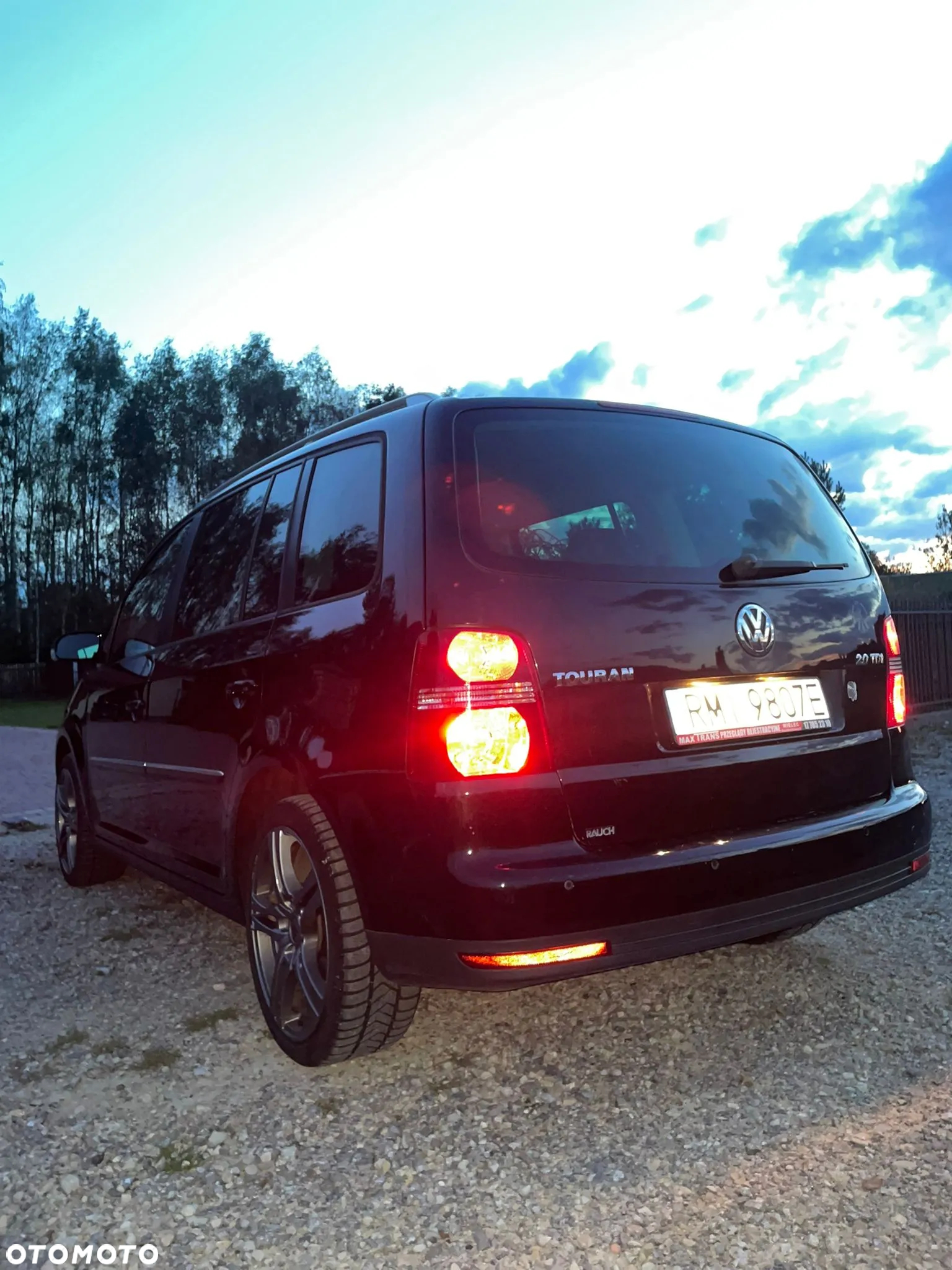 Volkswagen Touran 2.0 TDI DPF Trendline - 2