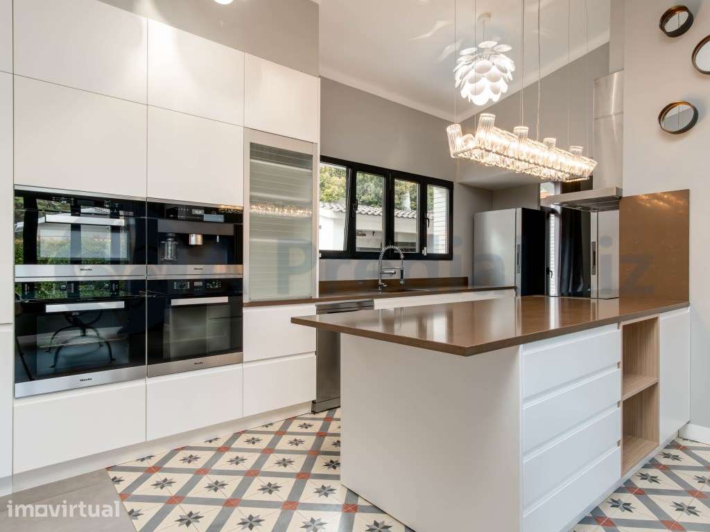 Moradia T3 de Luxo em Birre - Exclusividade e Design Contemporâneo - Grande imagem: 2/20
