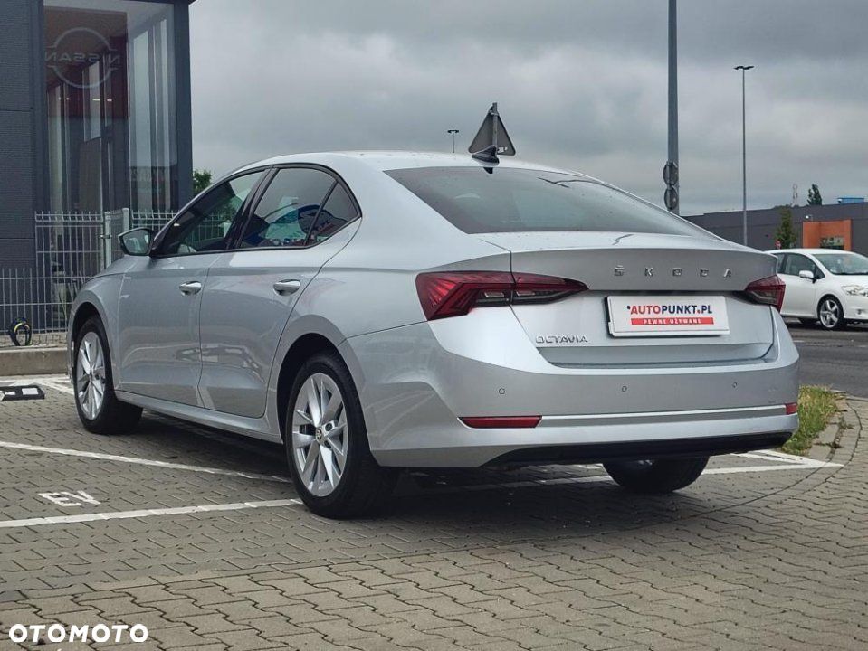 Skoda Octavia - 7