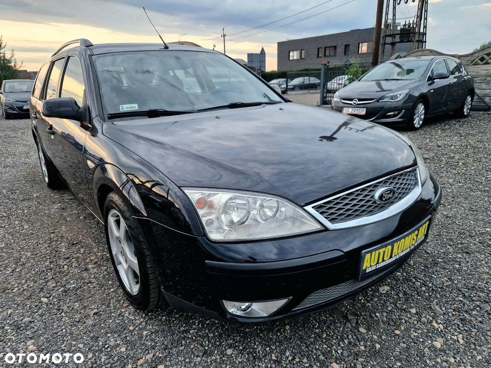 Ford Mondeo 1.8 Turnier Ghia - 4