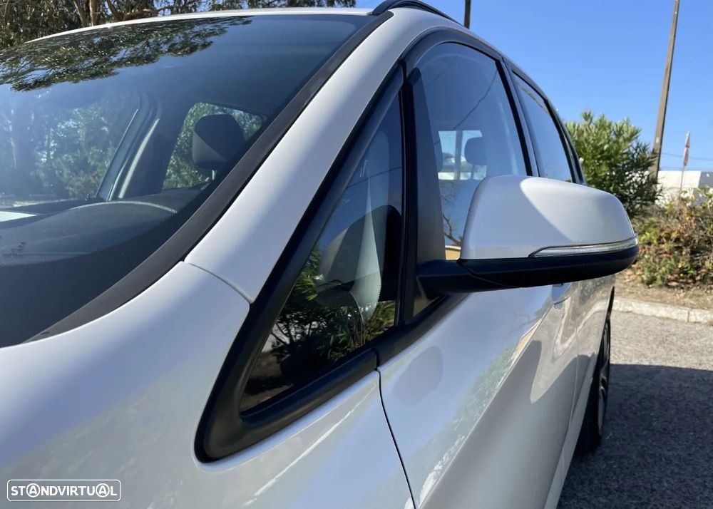 BMW 216 Active Tourer d Line Sport - 8