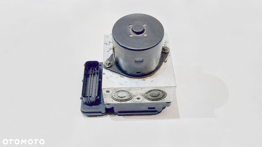 pompa sterownik abs opel insignia a 09r 13313805 - 2