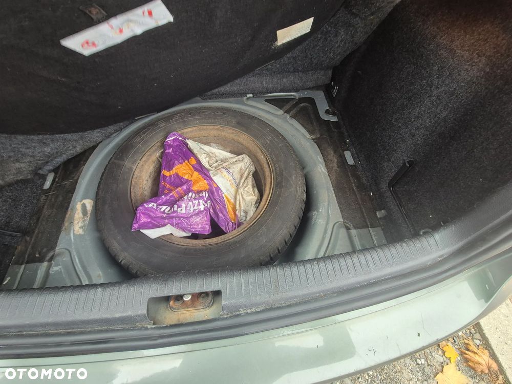 Volkswagen Golf - 11