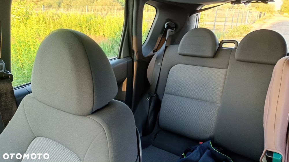 Mitsubishi Colt 1.3 Inform - 9