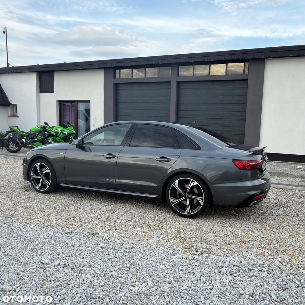 Audi A4 Limousine 35 TFSI mHEV S Line S tronic - 1