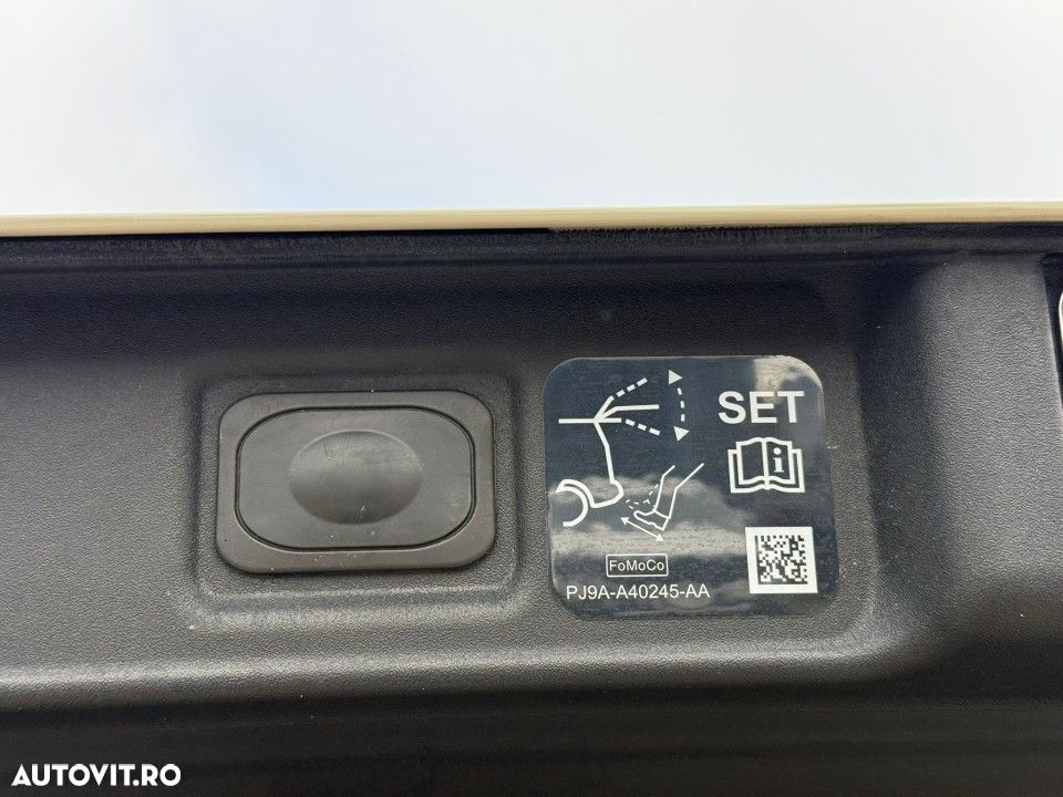 Ford Mustang Mach-E RWD 203 kW Premium - 20