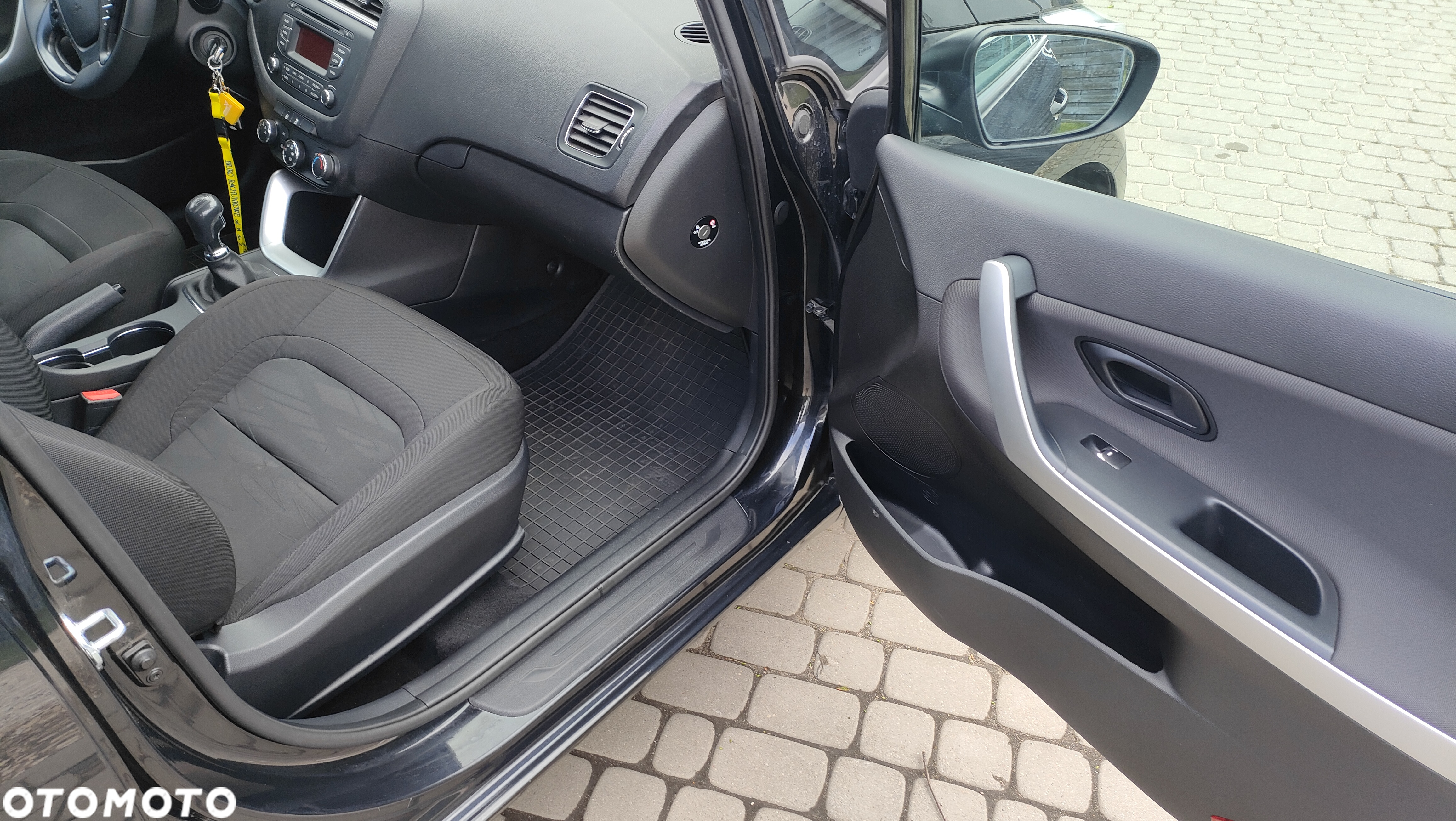 Kia Ceed Cee'd 1.4 L - 8