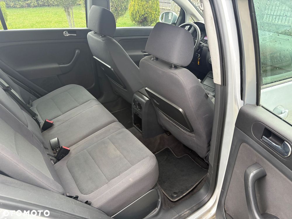 Volkswagen Golf Plus - 9