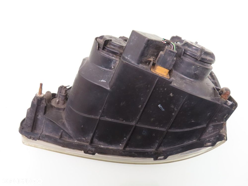 LAMPA PRAWA PRZEDNIA CHEVROLET NUBIRA - 5