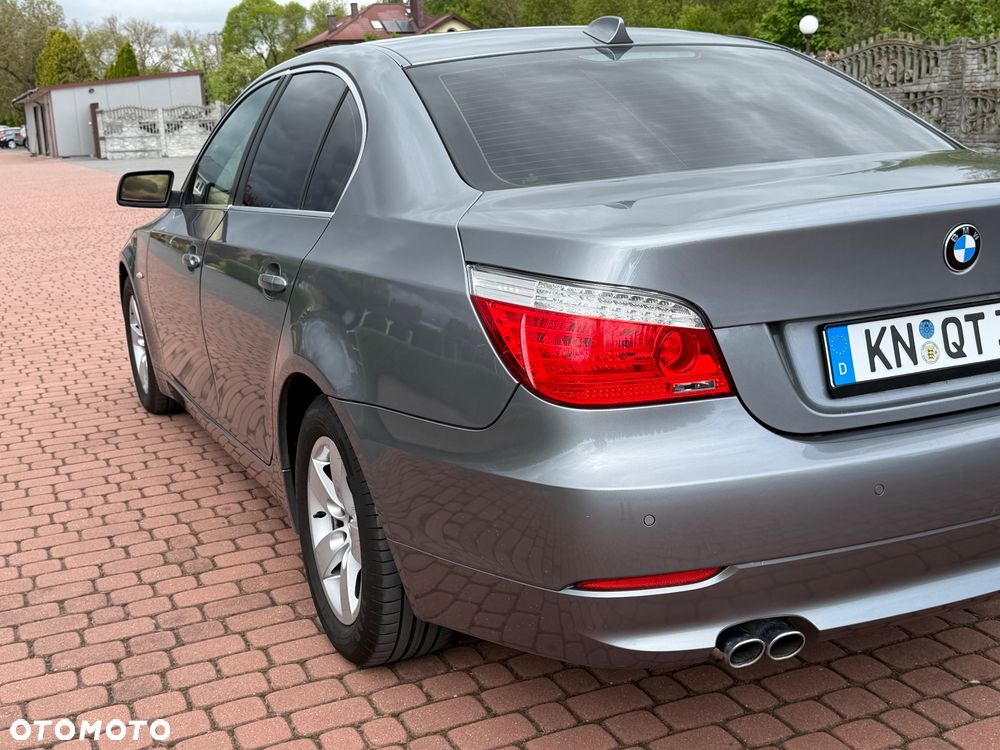 BMW Seria 5 525d Edition Lifestyle - 9