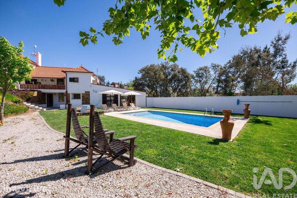 Casa / Villa T7 em Pedrógão Grande de 518,00 m2 - Grande imagem: 2/30