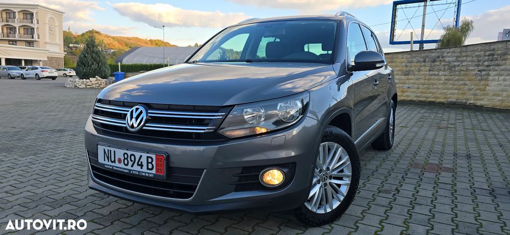 Volkswagen Tiguan - 1