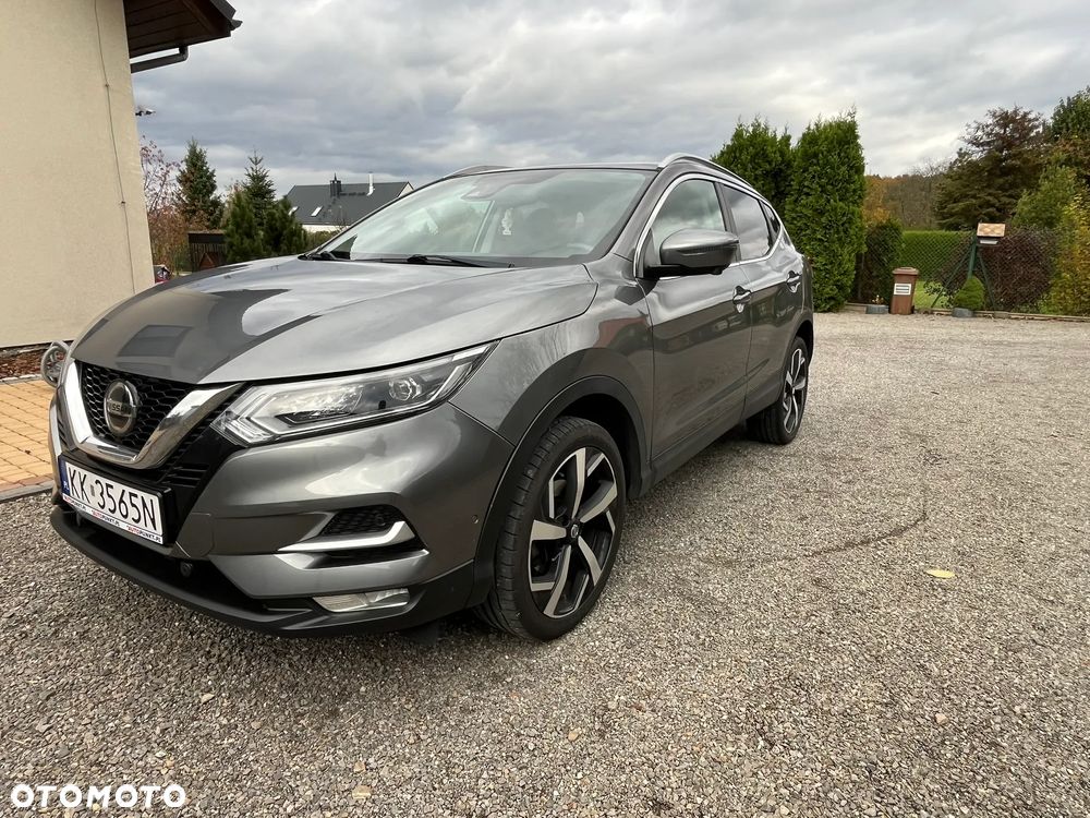 Nissan Qashqai 1.3 DIG-T TEKNA - 2