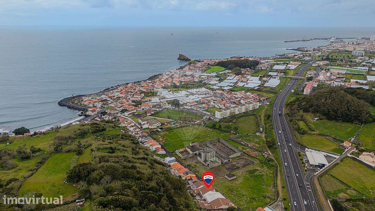 Moradia T4 para venda - Grande imagem: 3/44