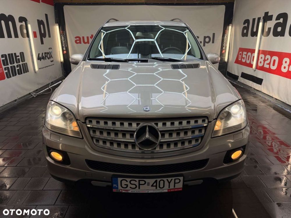 Mercedes-Benz ML - 40