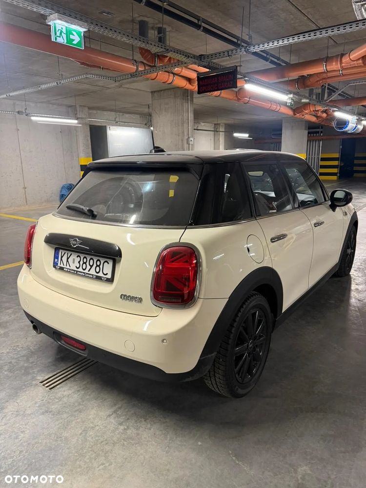 MINI Cooper Standard - 6
