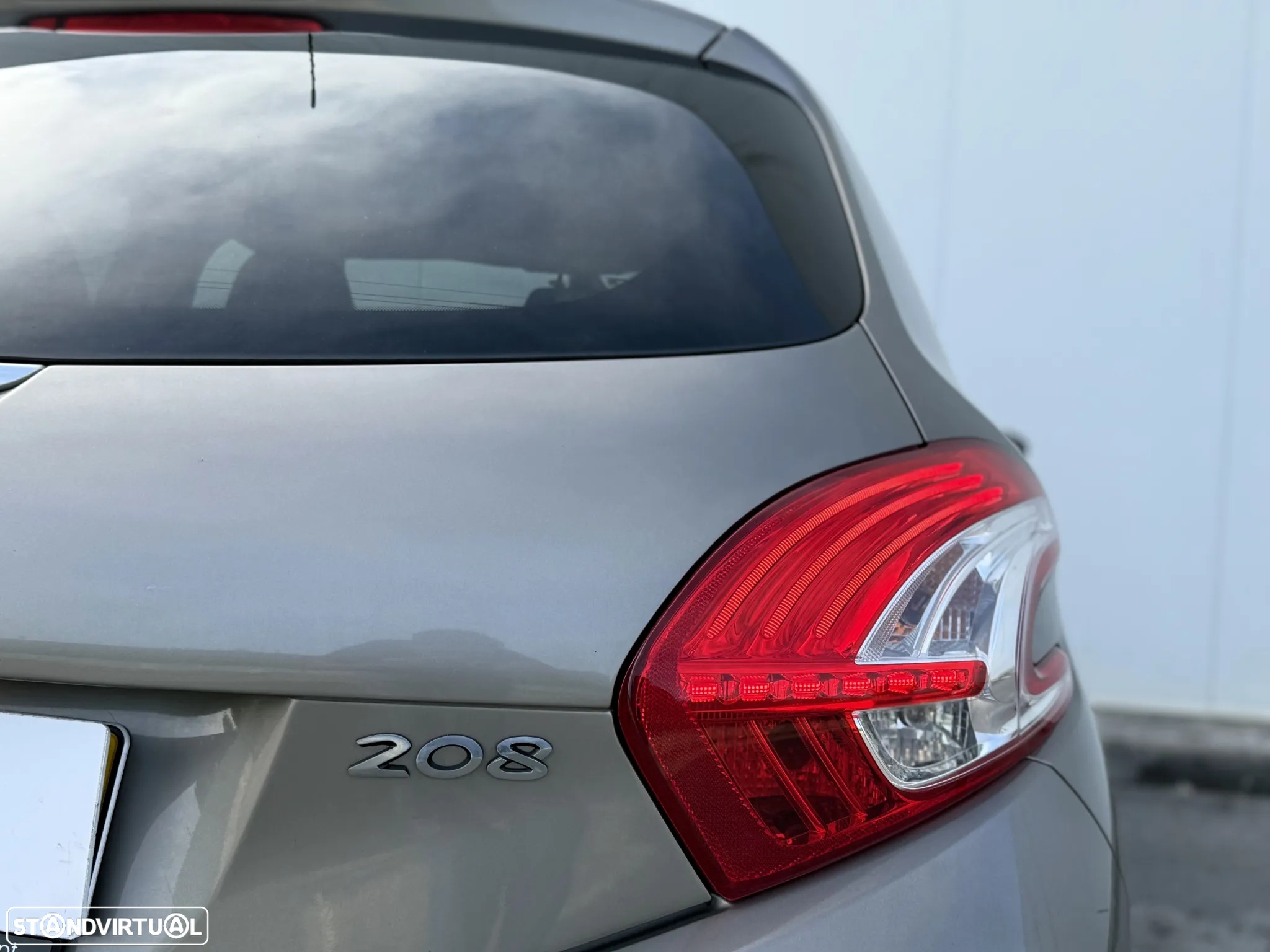Peugeot 208 1.2 VTi Allure - 14