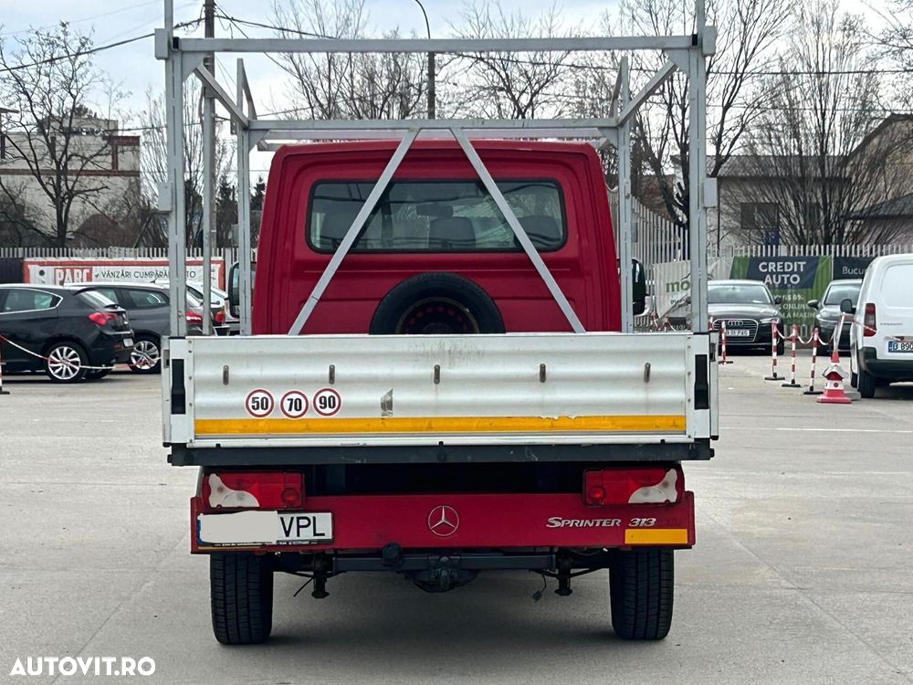 Mercedes-Benz Sprinter - 4
