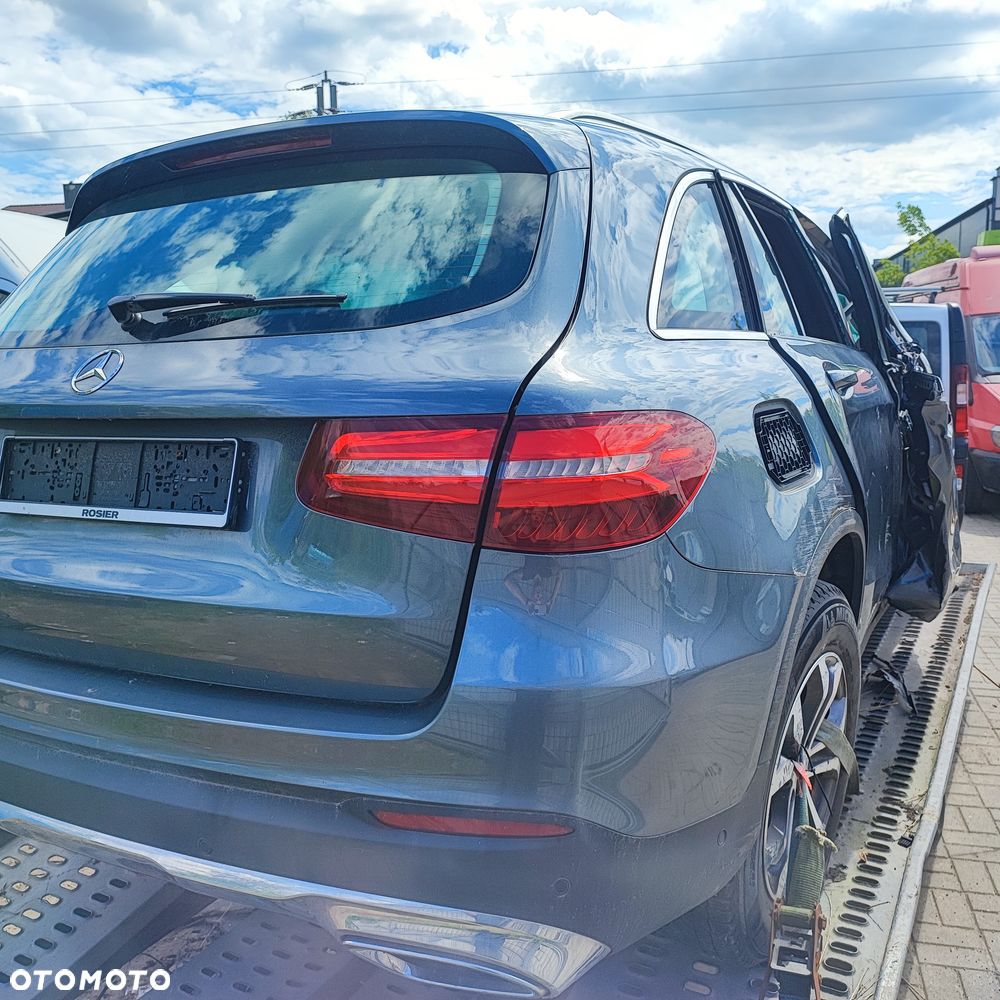Mercedes-Benz GLC 250 d 4Matic 9G-TRONIC Edition 1 - 3