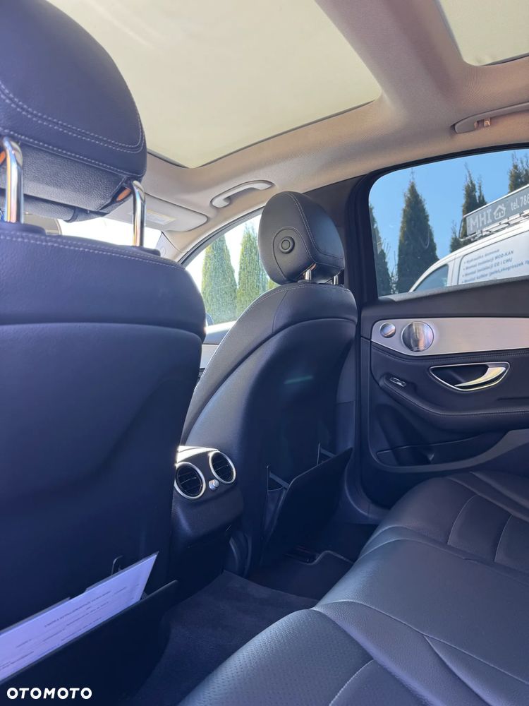 Mercedes-Benz Klasa C 300 7G-TRONIC Avantgarde - 12