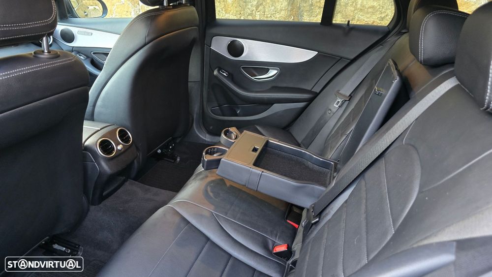 Mercedes-Benz C 200 - 54