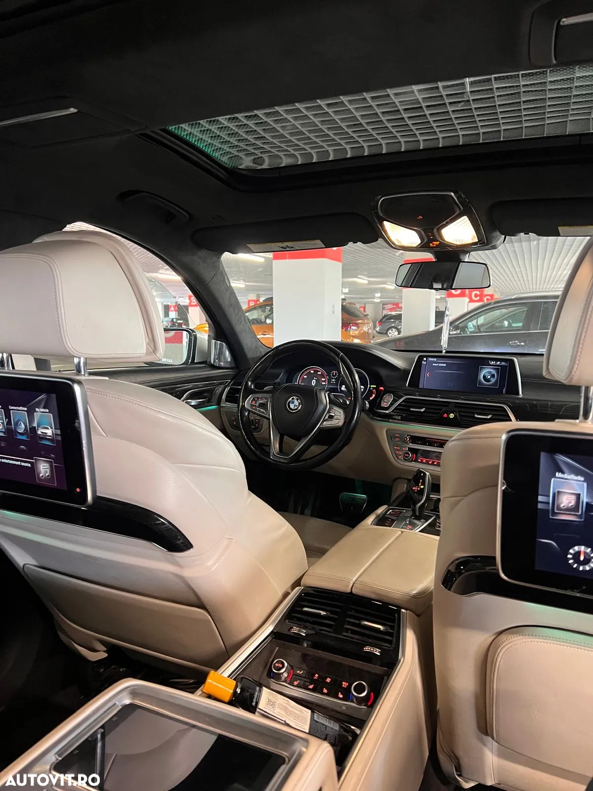 BMW Seria 7 750i xDrive Edition Exclusive - 11