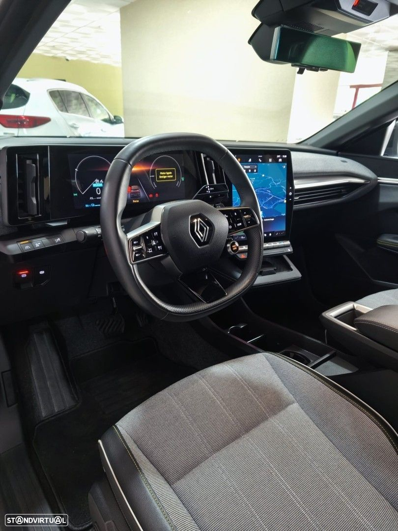 Renault Mégane E-Tech EV60 220hp optimum charge Iconic - 18