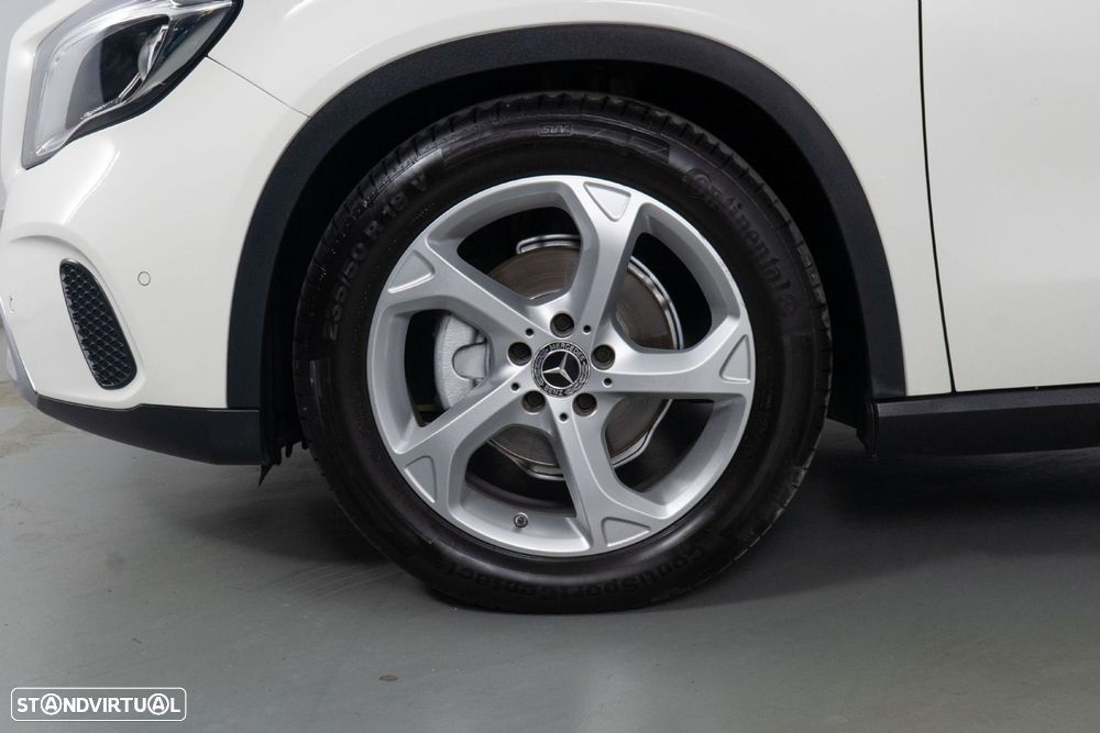 Mercedes-Benz GLA 180 d Urban Aut. - 12
