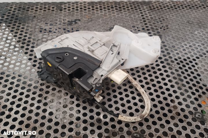 Broasca usa spate stanga COMBI Audi A3 8P/8PA [facelift] [2004 - 2008 - 2