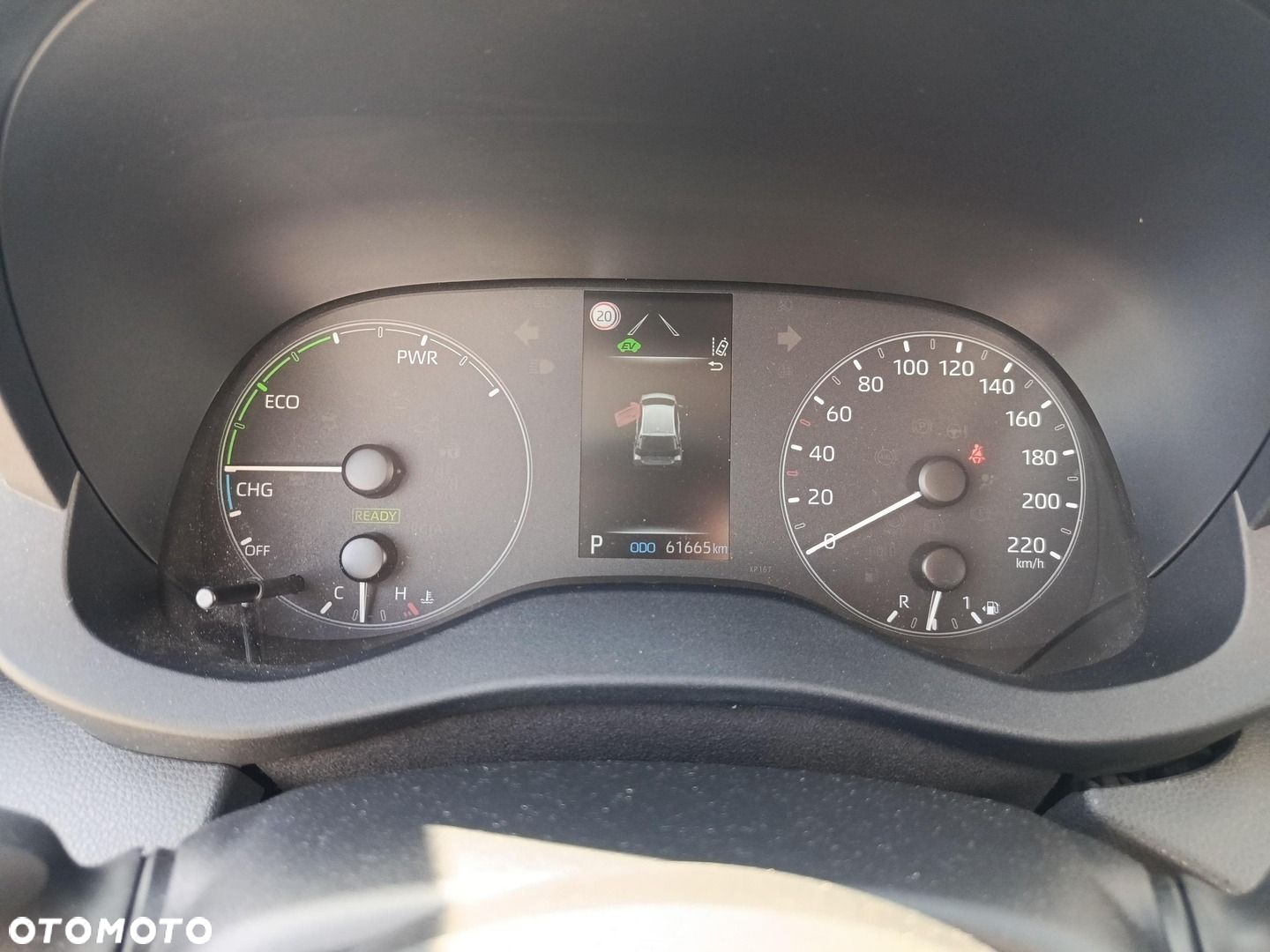 Toyota Yaris - 17