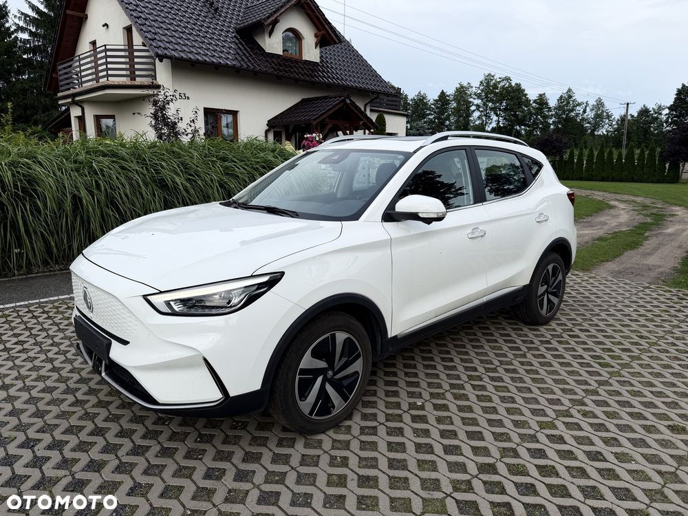 MG ZS Hybrid+ - 1
