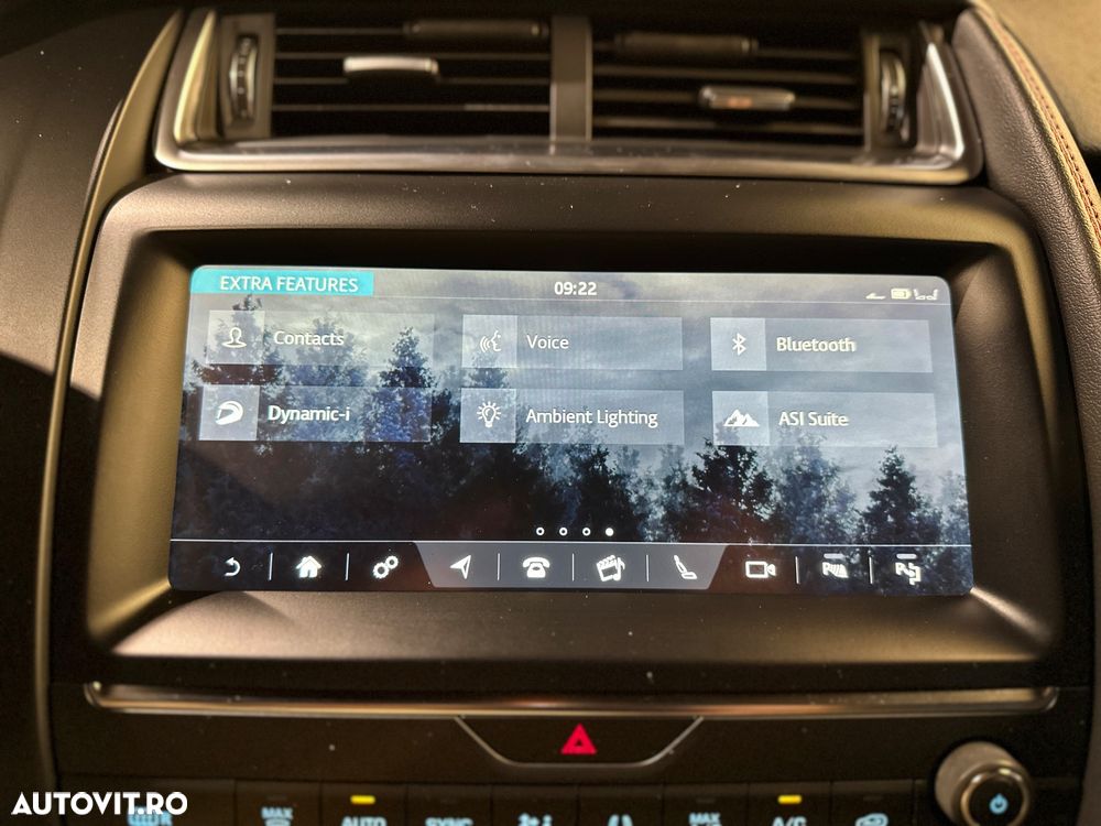 Jaguar E-Pace D180 AWD Aut. First Edition - 37