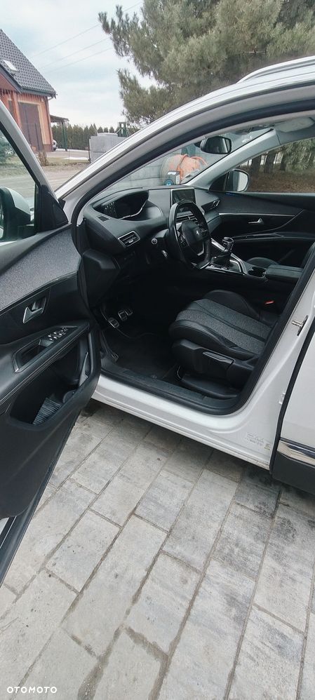 Peugeot 3008 2.0 BlueHDi Allure S&S - 16