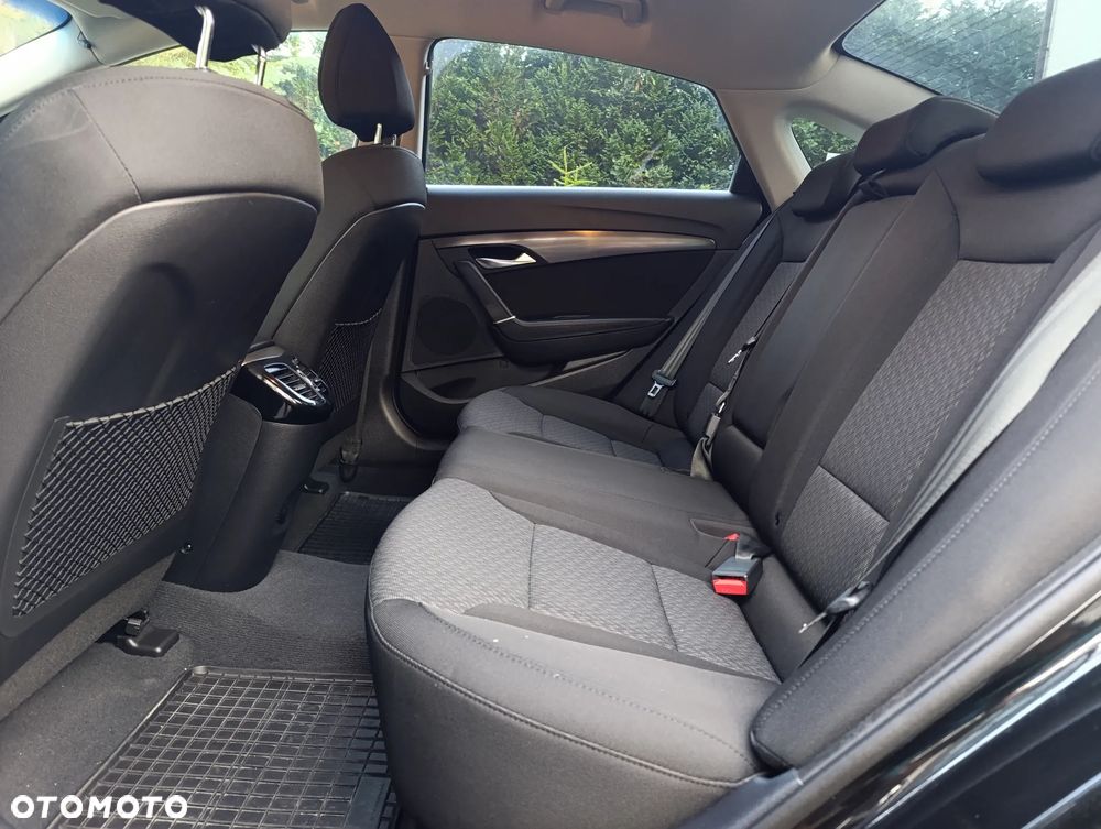 Hyundai i40 2.0 GDI Business - 28