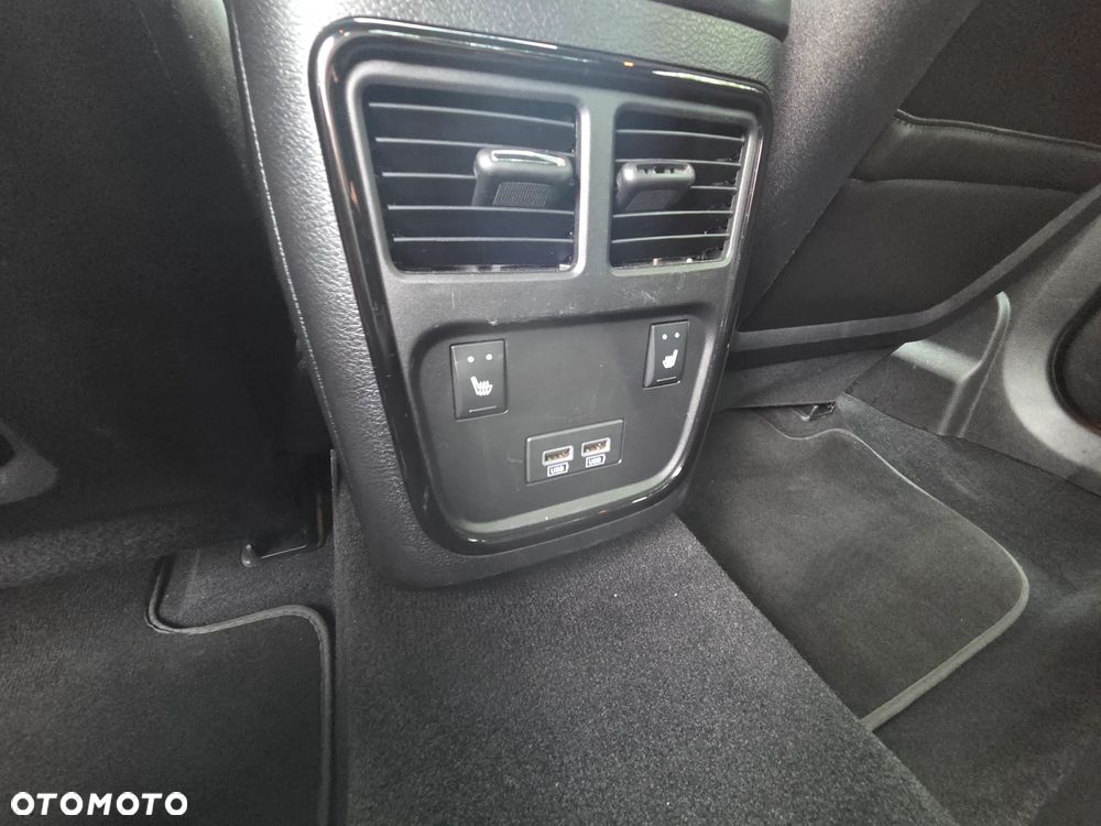 Dodge Charger 5.7 R/T Daytona - 27