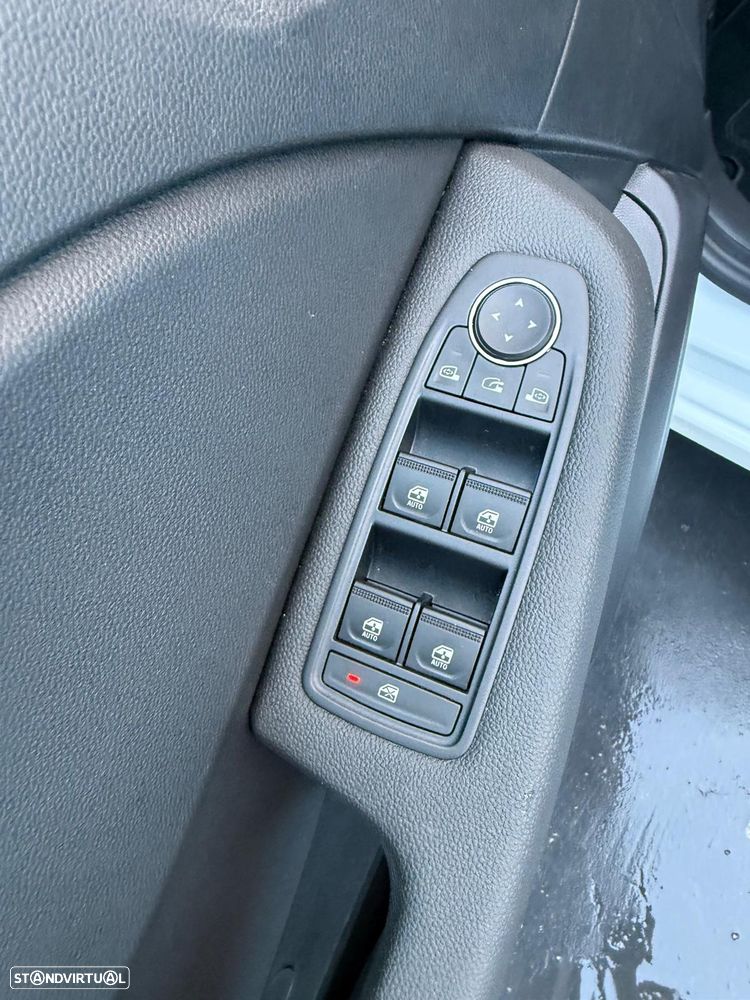 Renault Clio SCe 65 EVOLUTION - 23