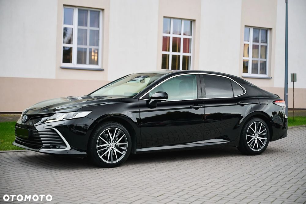 Toyota Camry 2.5 Hybrid Executive CVT - 9