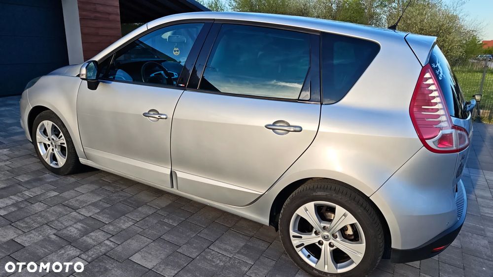 Renault Scenic - 2