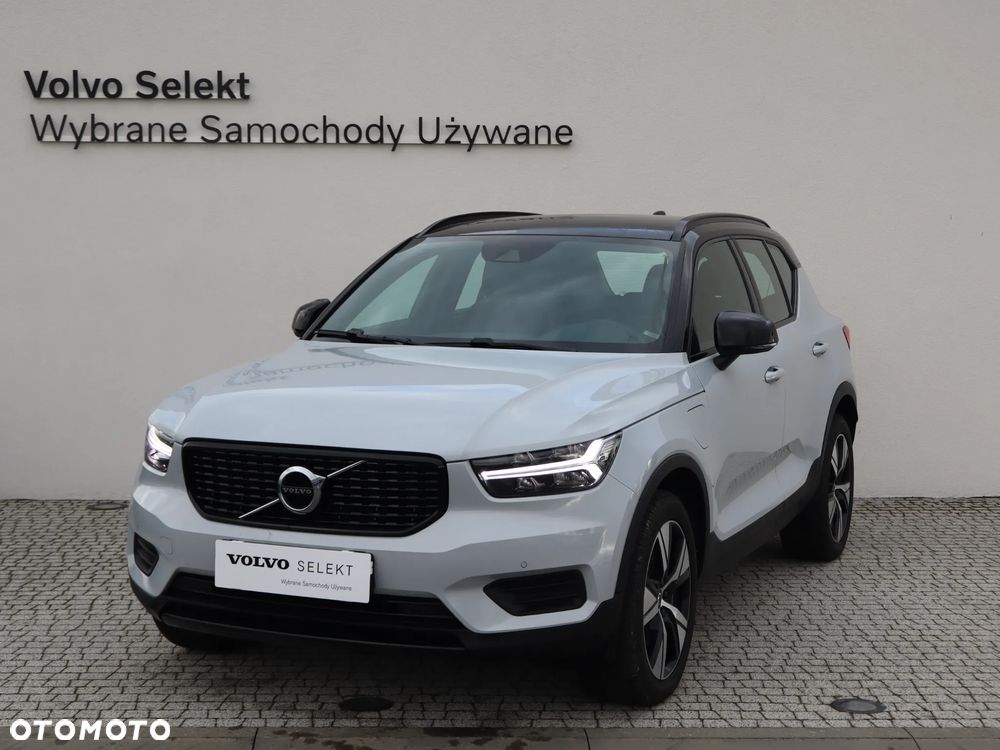 Volvo XC 40 T5 Plug-In Hybrid R-Design - 2