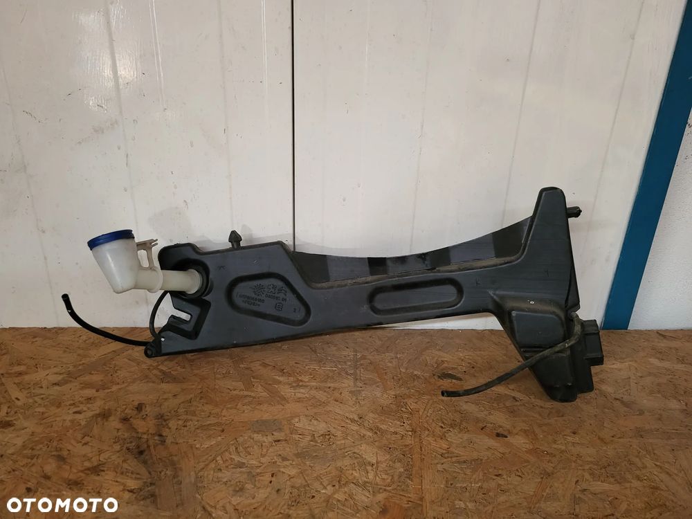 Zbiorniczek spryskiwaczy Citroen C4 Picasso II - 4