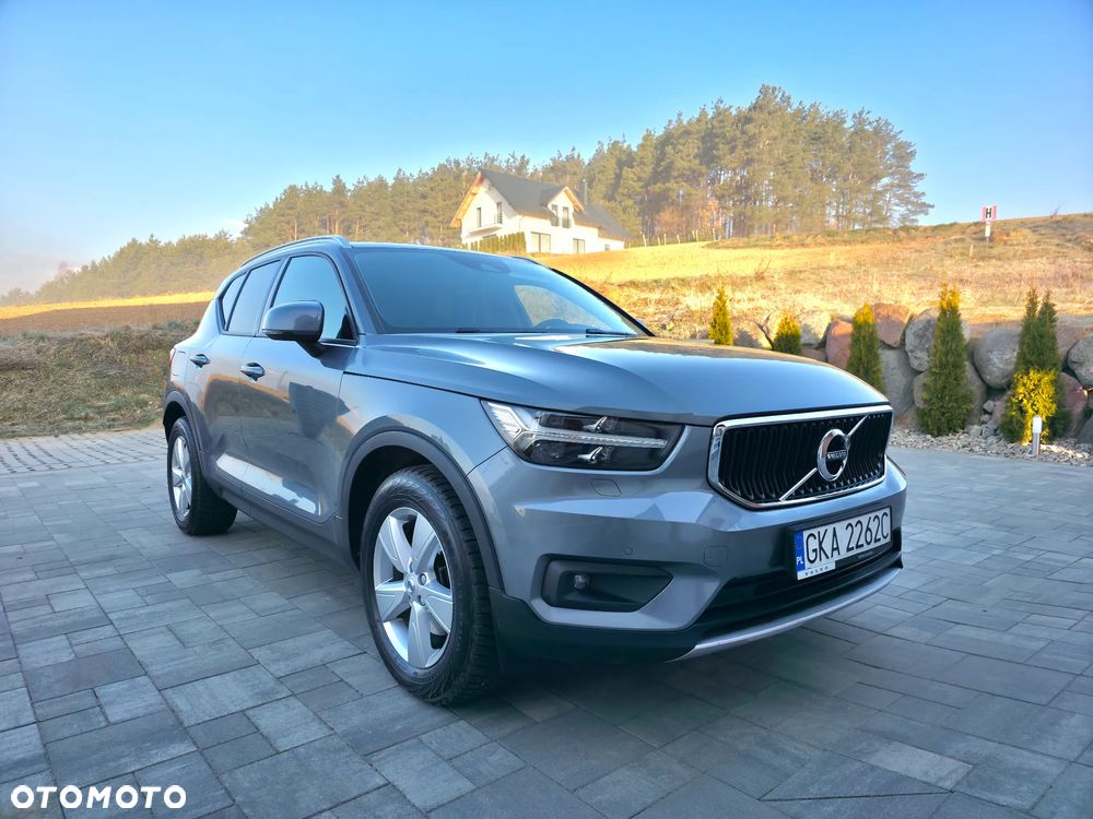 Volvo XC 40 D4 AWD Geartronic Momentum Pro - 2