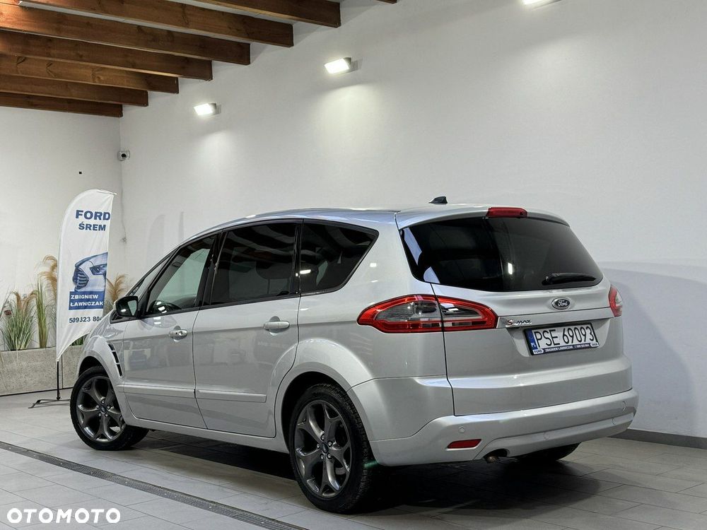 Ford S-Max 2.0 TDCi DPF Titanium X - 13