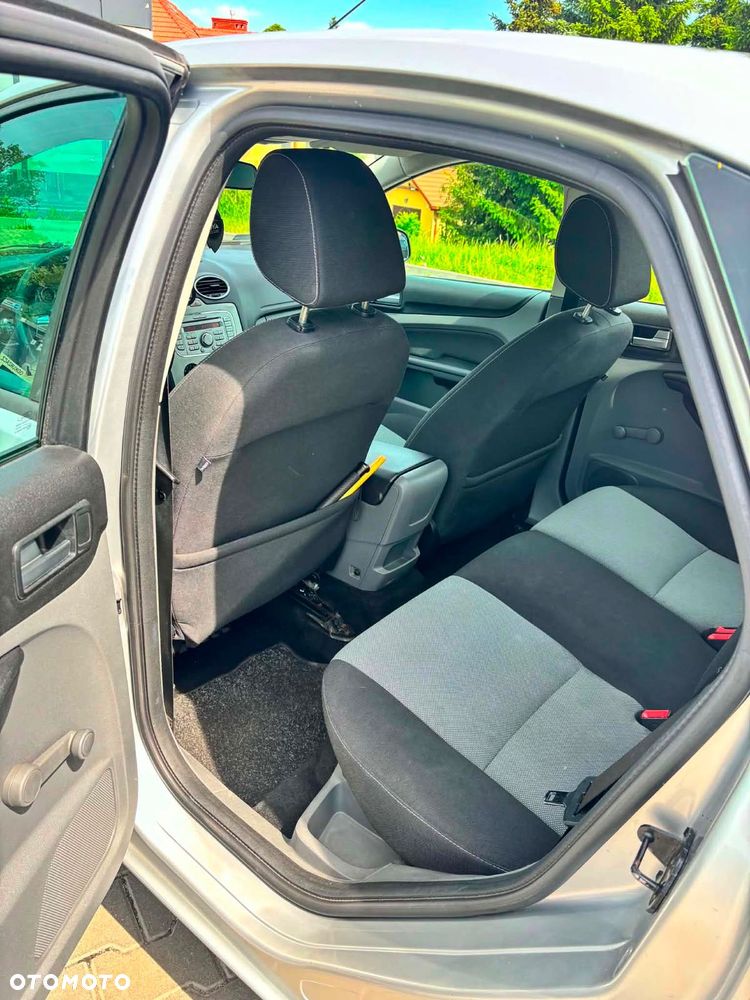 Ford Focus - 6