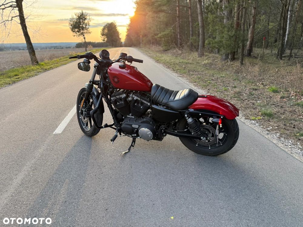 Harley-Davidson Sportster Iron 883 - 1